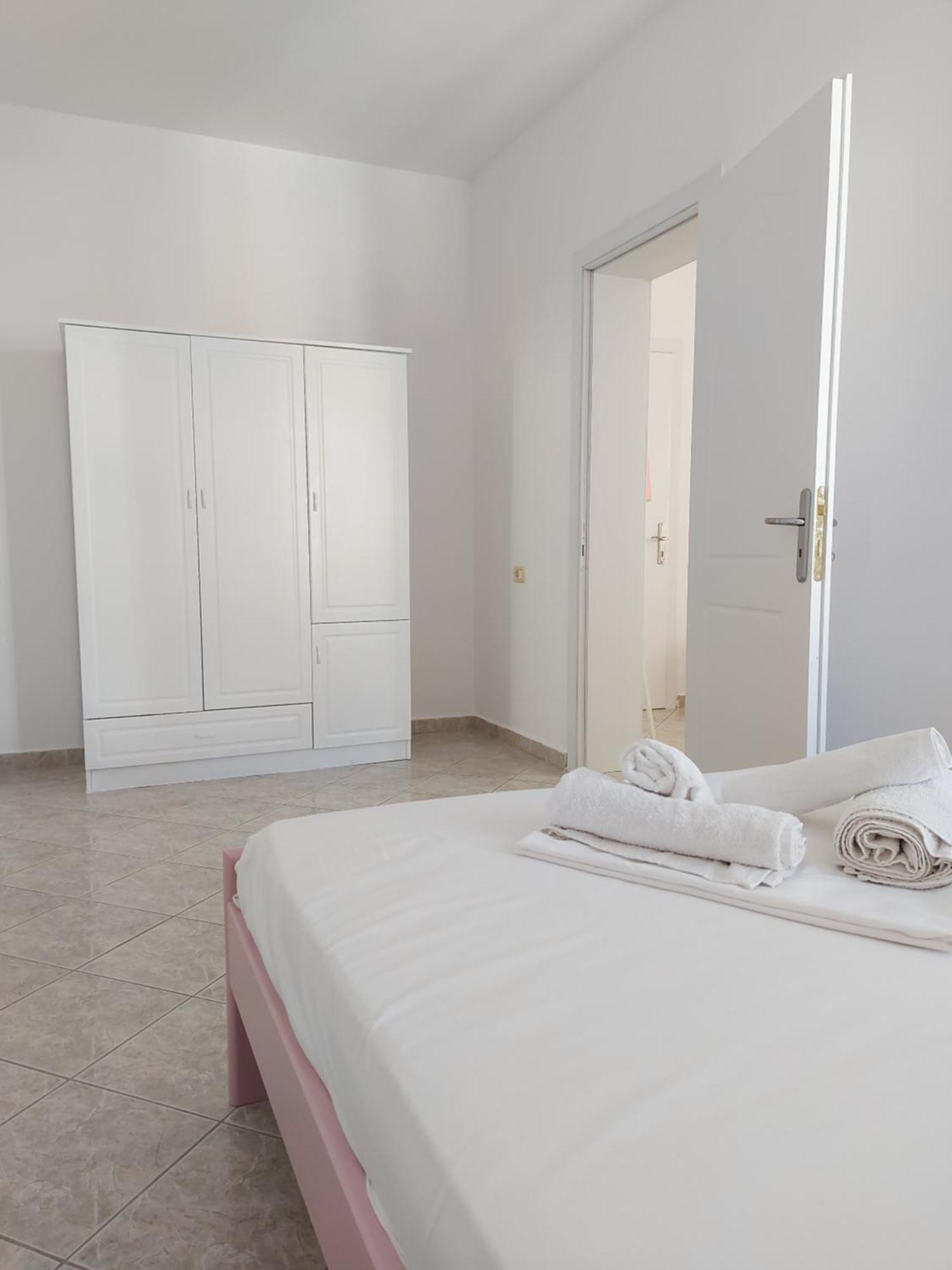 Vila Stupende Apartman Saranda Szoba fotó