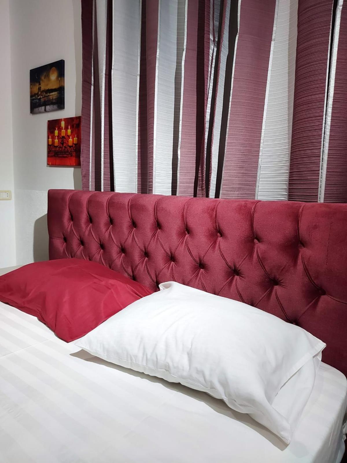 Vila Stupende Apartman Saranda Szoba fotó