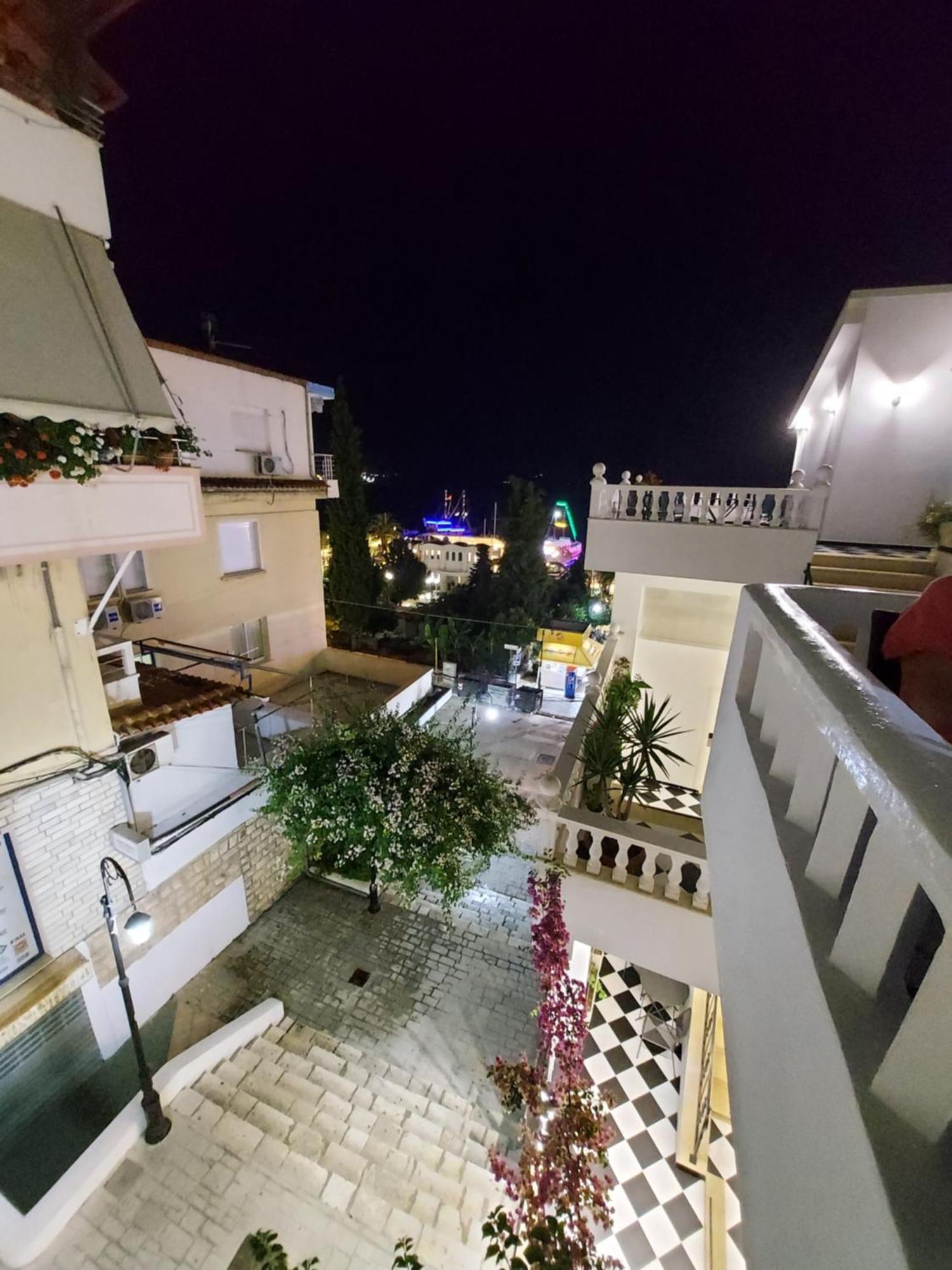 Vila Stupende Apartman Saranda Szoba fotó