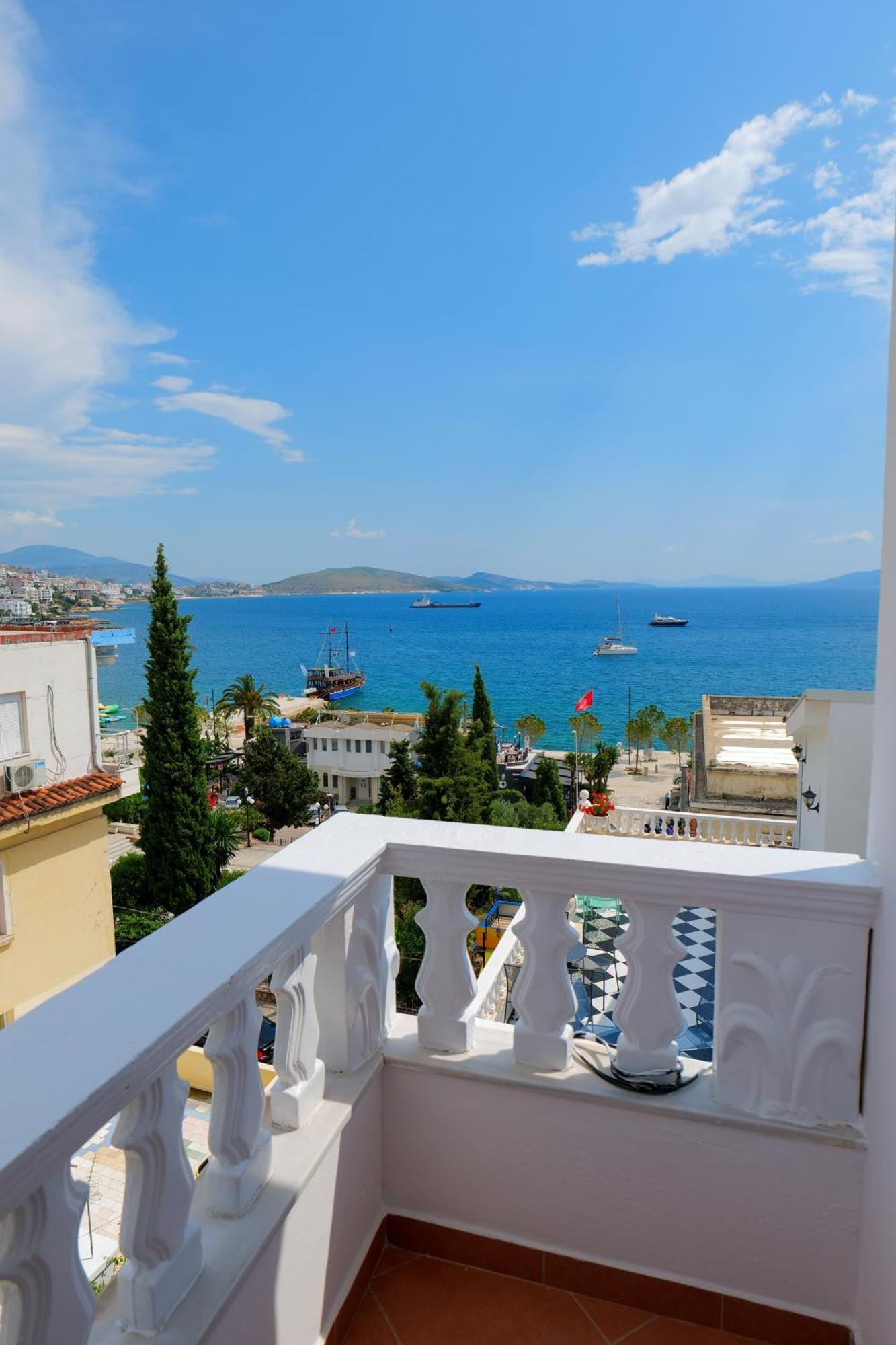 Vila Stupende Apartman Saranda Szoba fotó